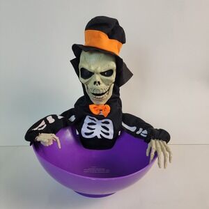 Magic Power Animated Halloween Skeleton Candy Bowl 2007 Funny Works